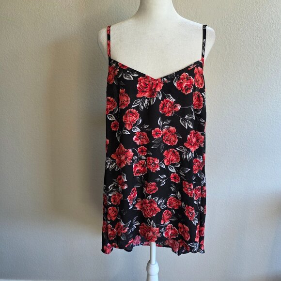 NEW Torrid Black & Red Cami Floral Rose Georgette Hi Lo Top Blouse Size 1 1X - Picture 1 of 7